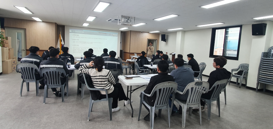 [전북지역본부] 도면해석 및 20톤 이상 어선, 낚시어선의 선원실 접근방법 등 현장실무 교육(23. 3. 16.) 이미지